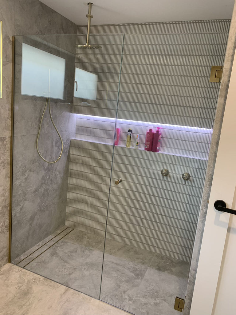 Gem Series (A) Fully Frameless Shower Screen (Door hinges on wall) Front Glass - Hera Bathware778 - 1000mmChrome