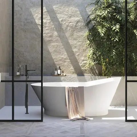 NEW YORK Gloss White Free Standing Bathtub - Hera Bathware1500mmGloss White