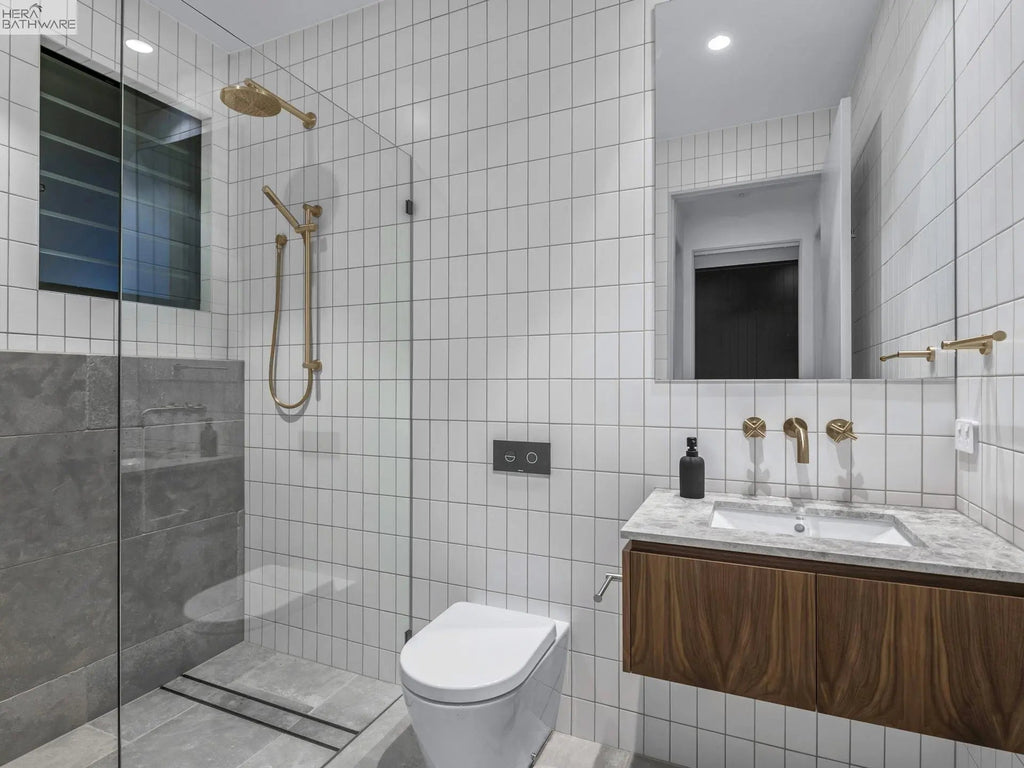Round Wall Shower Arm 400mm - Hera BathwareCurved Shower ArmChrome