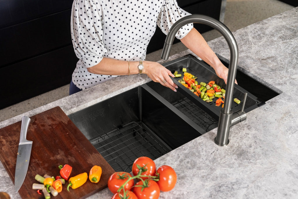 Lavello Kitchen Sink Colander - Hera BathwareGun Metal