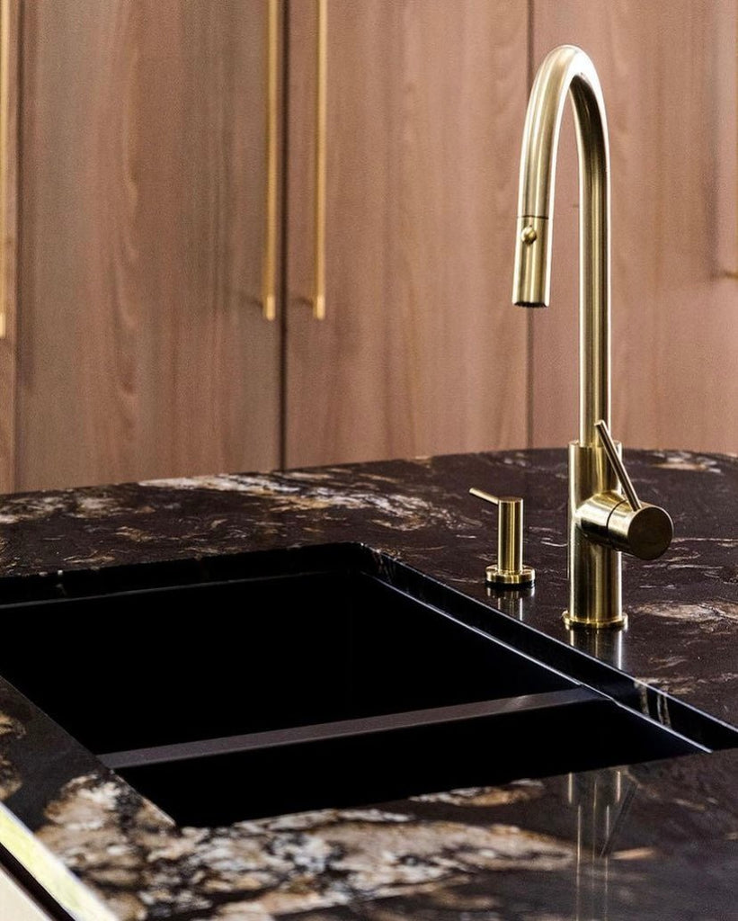 Round Soap Dispenser | Meir - Hera BathwareTiger Bronze