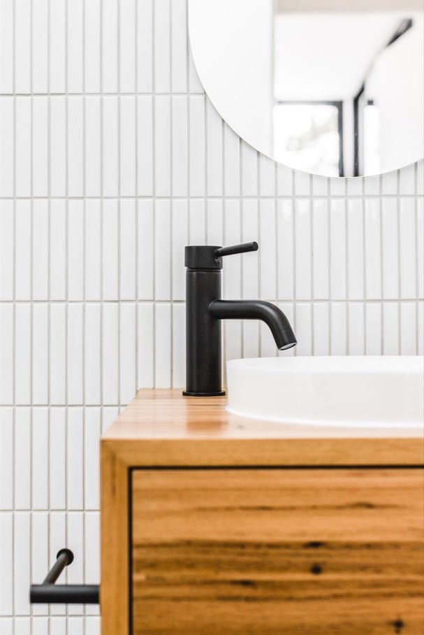 Round Toilet Roll Holder - Hera BathwareChrome