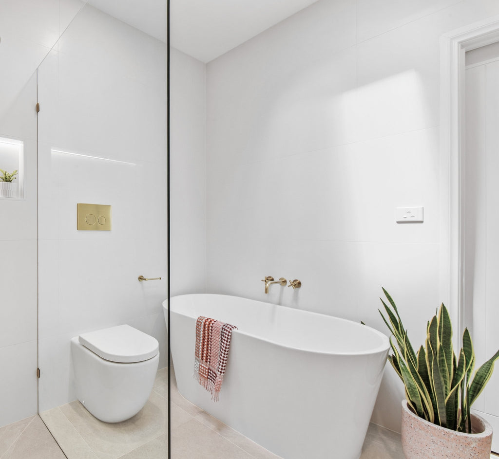 Round Toilet Roll Holder - Hera BathwareChrome