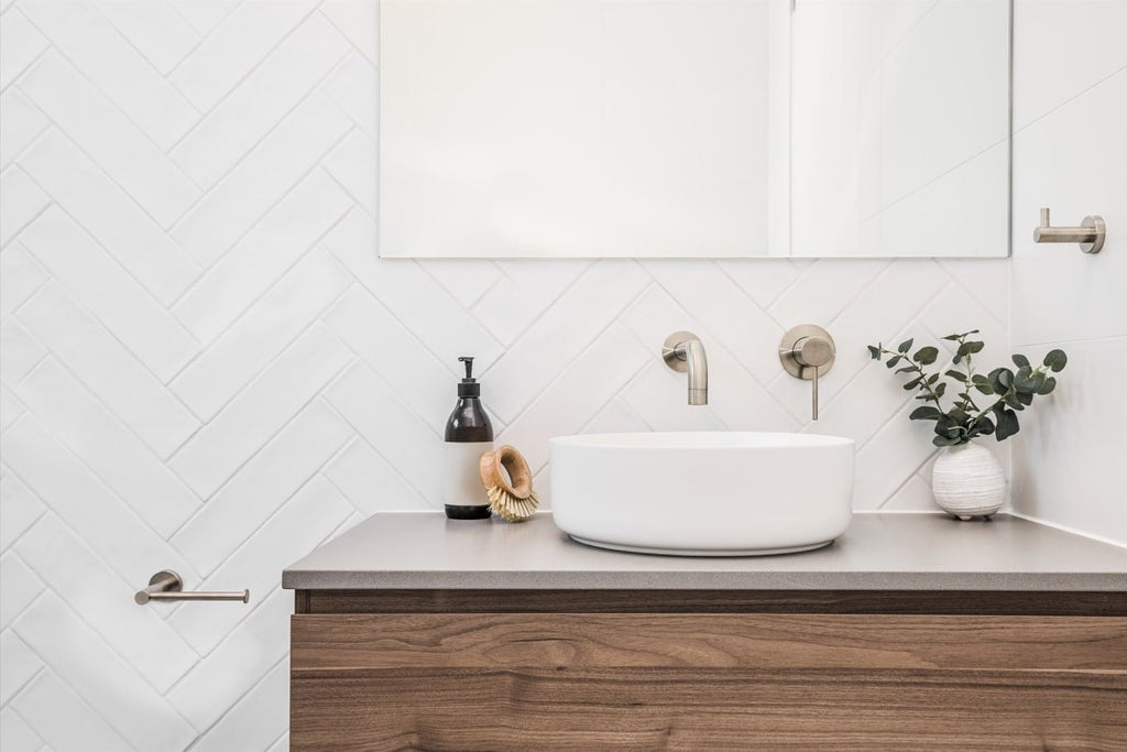 Round Toilet Roll Holder - Hera BathwareChrome